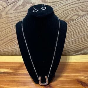 Bijoux Terner Vintage Horse Shoe Necklace & Dangle Earrings Set Silver Tone